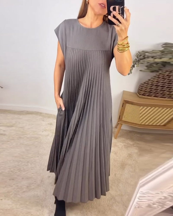 Robe Plissée Sans Manches