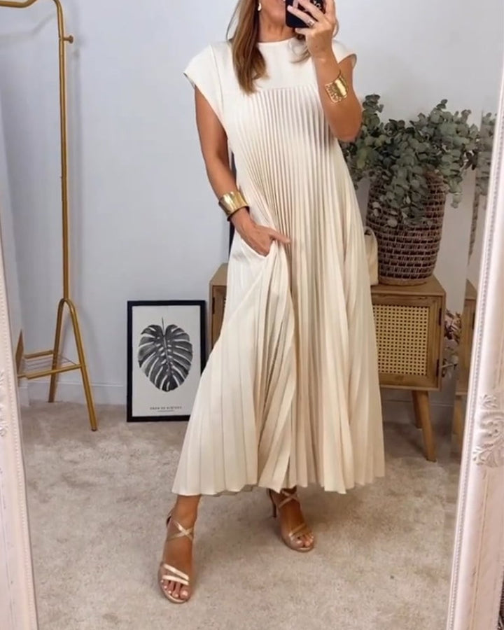 Robe Plissée Sans Manches
