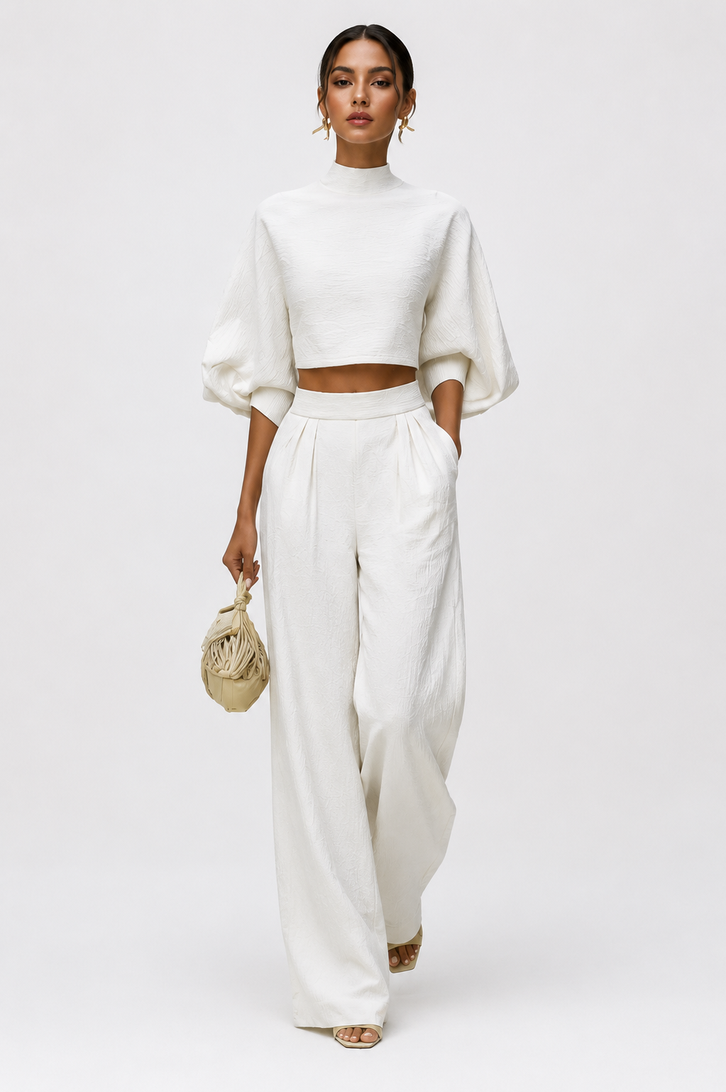 Creamy White  Lantern Sleeve Set