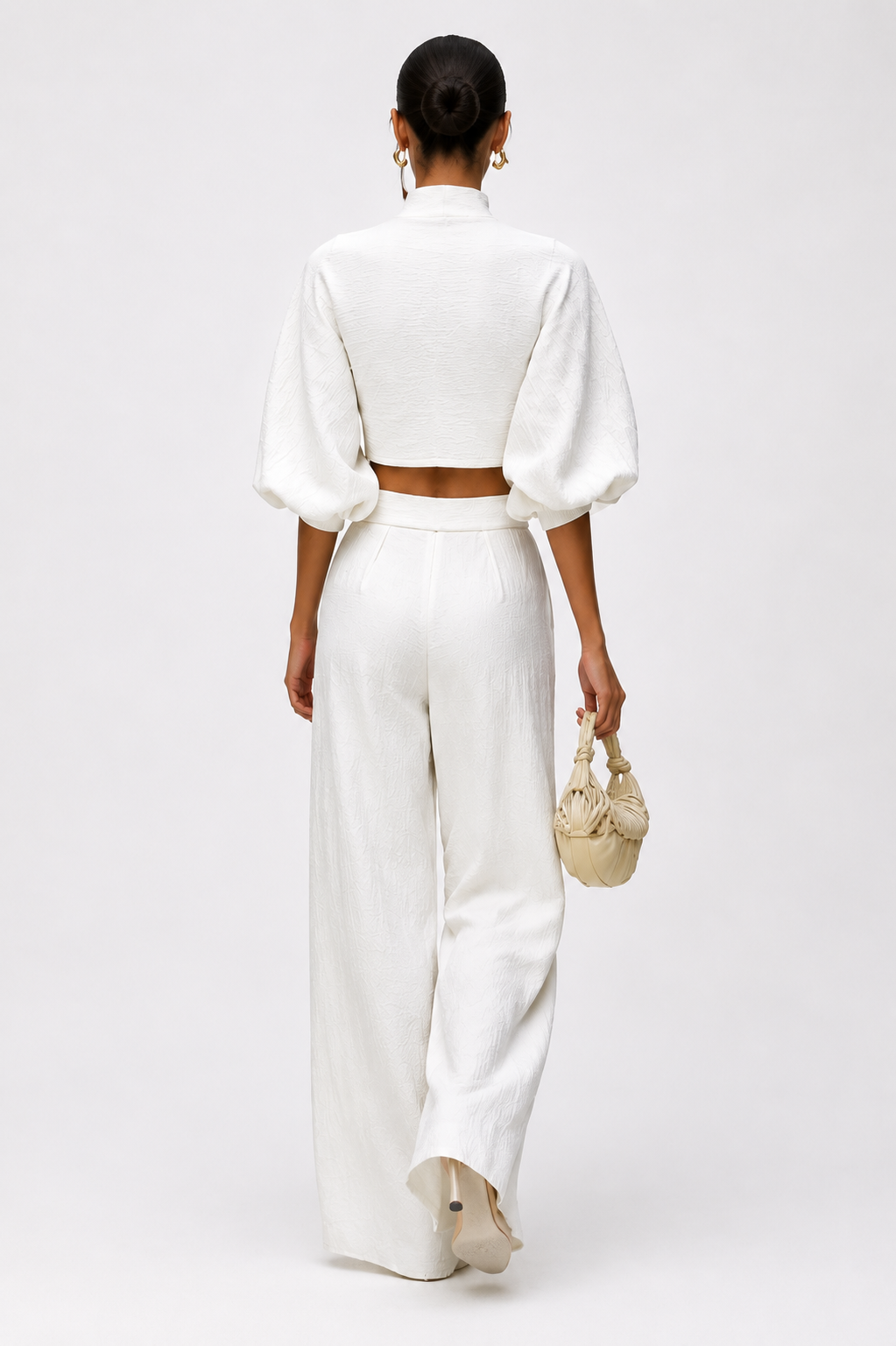 Creamy White  Lantern Sleeve Set