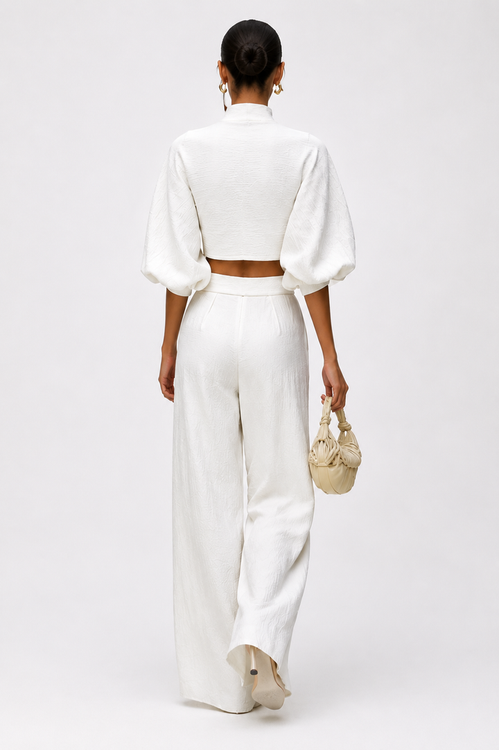 Creamy White  Lantern Sleeve Set