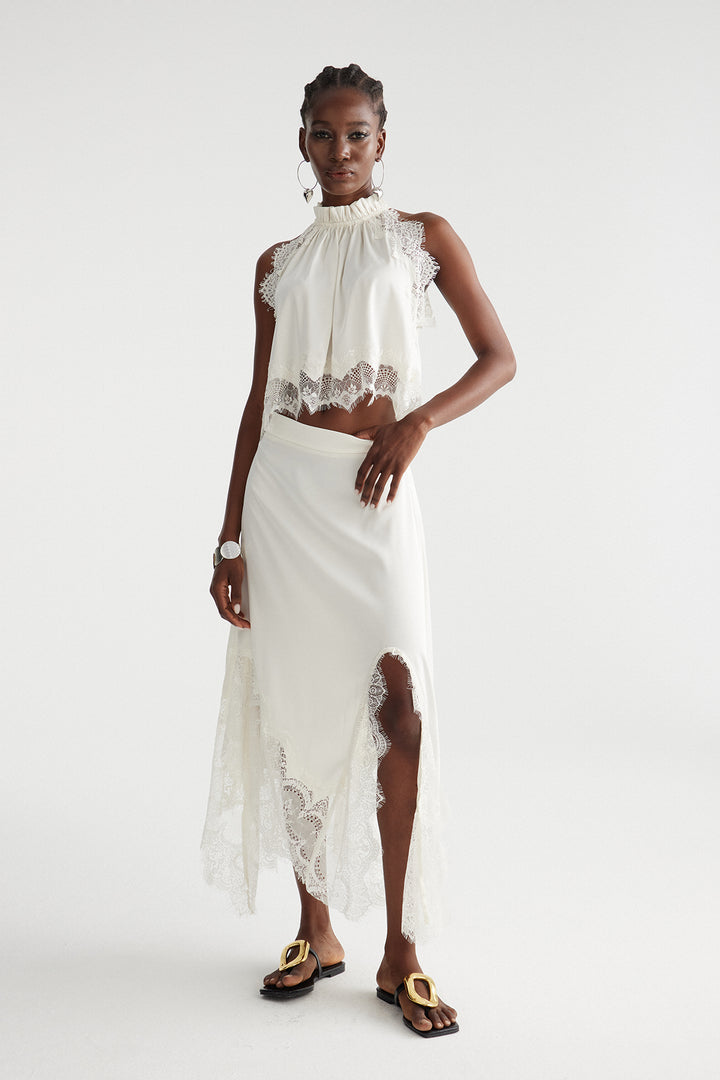 Festim Sleeveless Lace Skirt Set In White