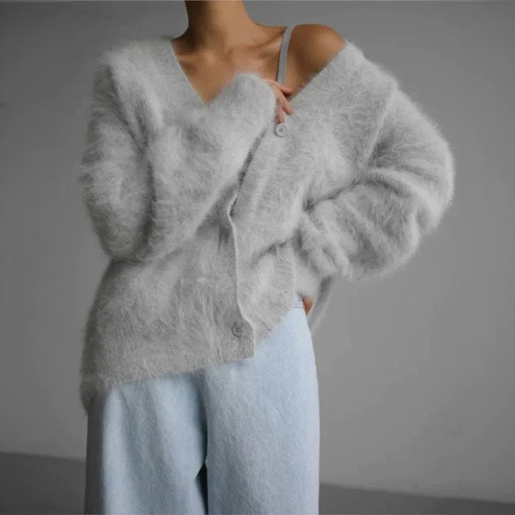 Zacht luxe gebreid damesvest met V-hals – Jennifer